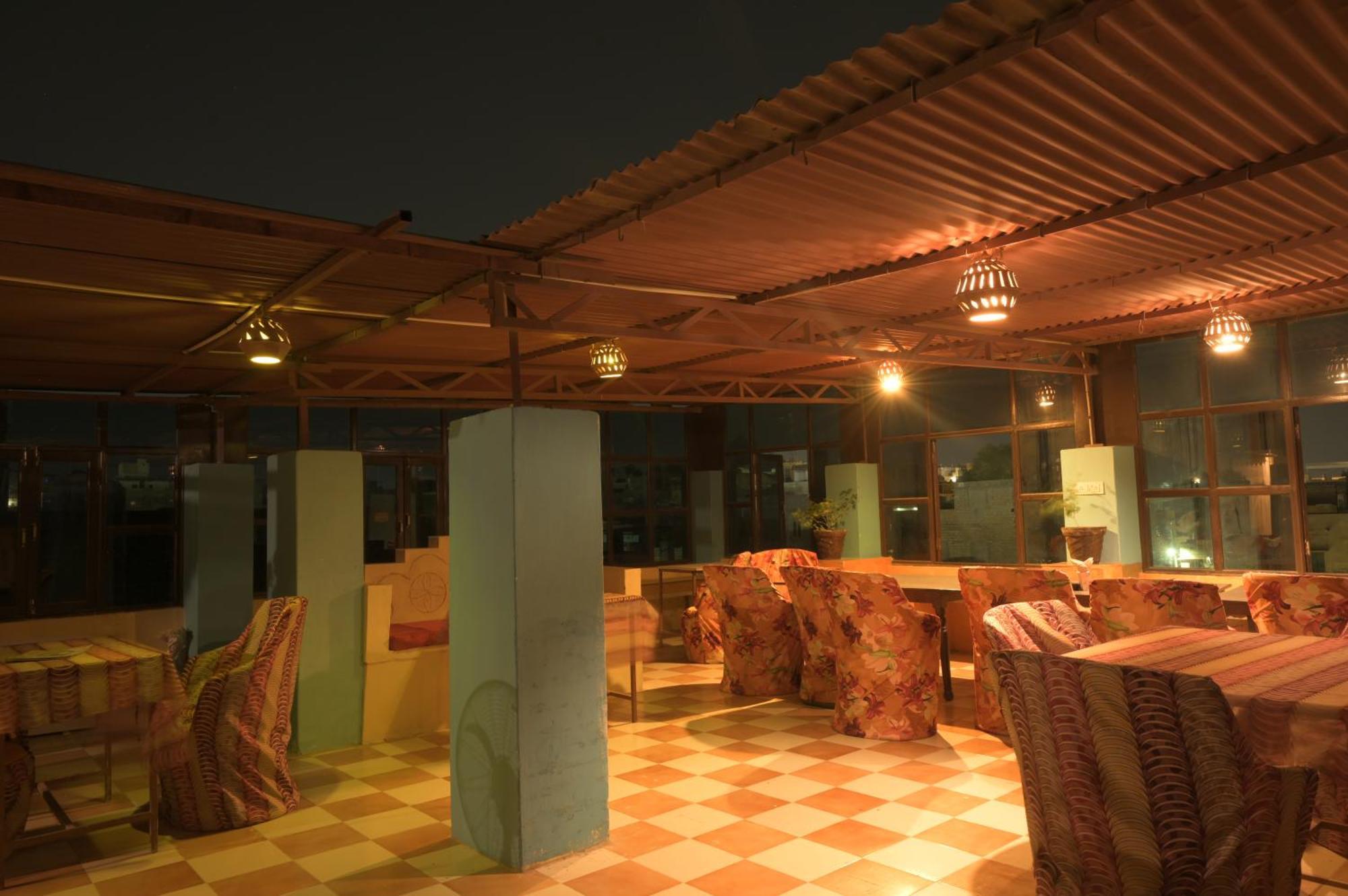 Hotel Renuka Jaisalmer Exterior foto